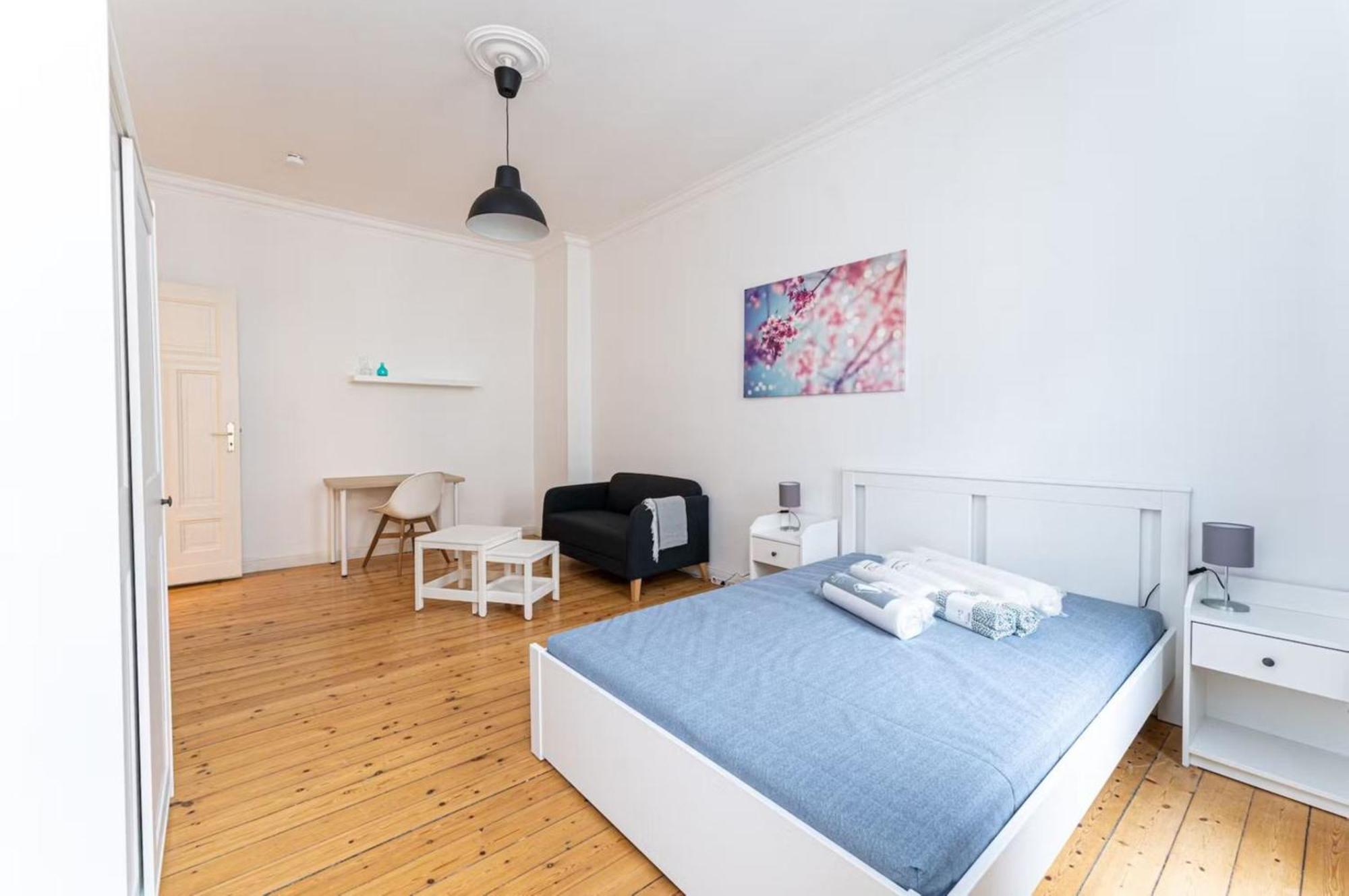 Apartment 4 Zimmer 4 Bath Nahe Stadium *